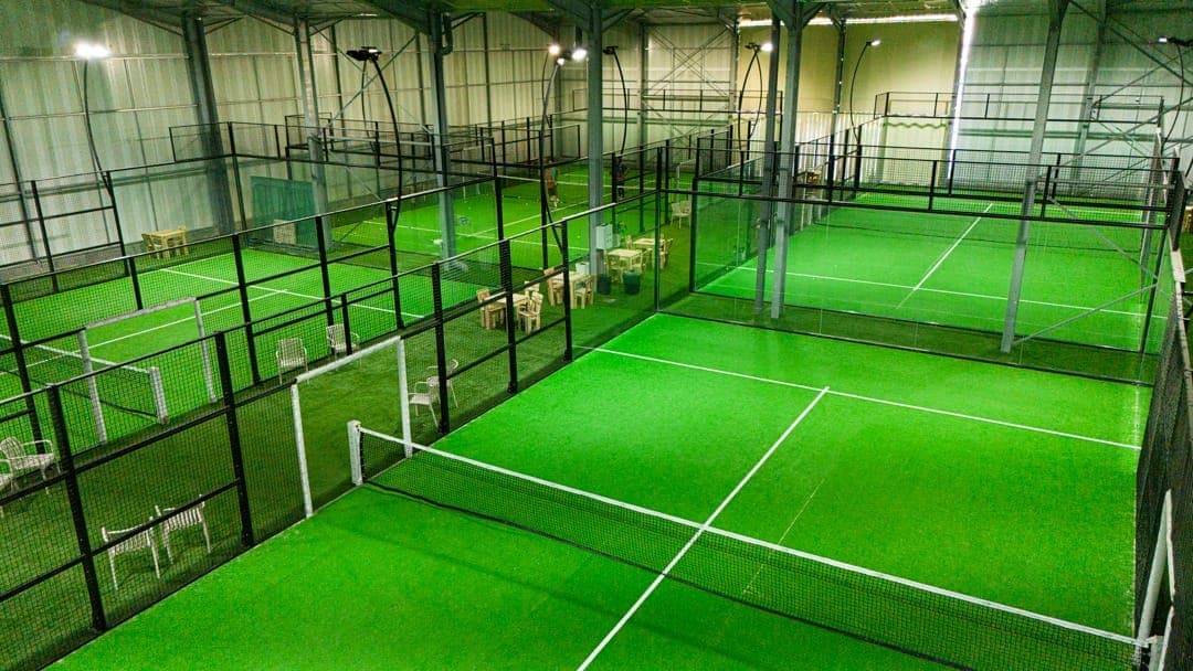 Les terrains de padel du club